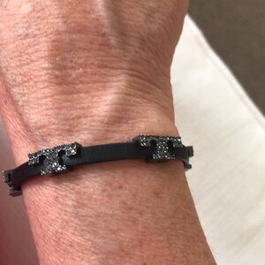 TORY BURCH SERIF T BRACELET